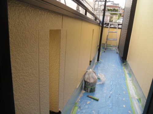 横浜市旭区：ベランダ内養生剥がし