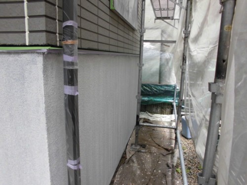 横浜市保土ヶ谷区：基礎下塗り