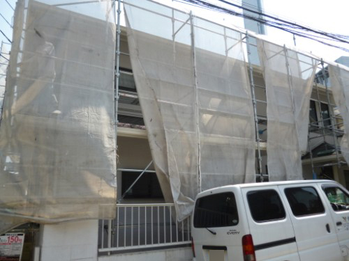 横浜市旭区：足場のメッシュシート