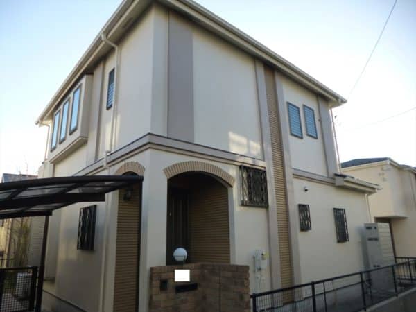 神奈川区での防水工事。塗るのではなく、剥がす