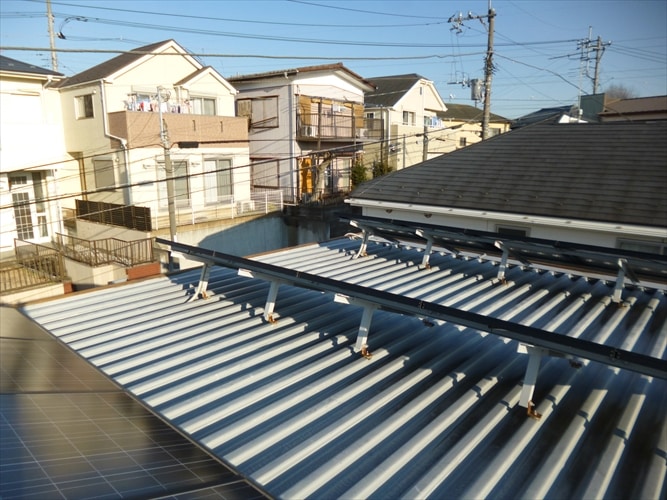 株式会社塗装職人の折半屋根塗装